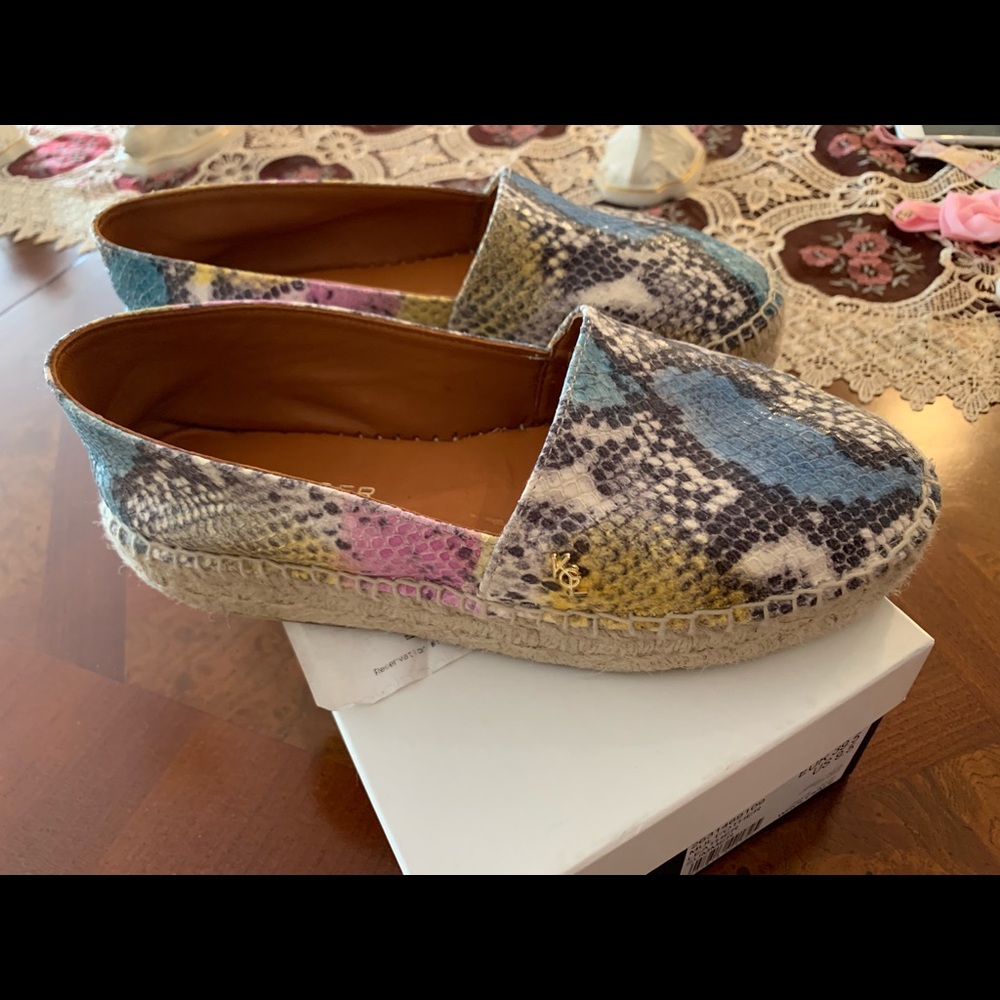 Multicolored summer shoe